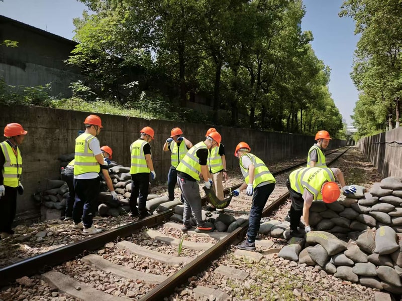 问鼎游戏娱乐平台